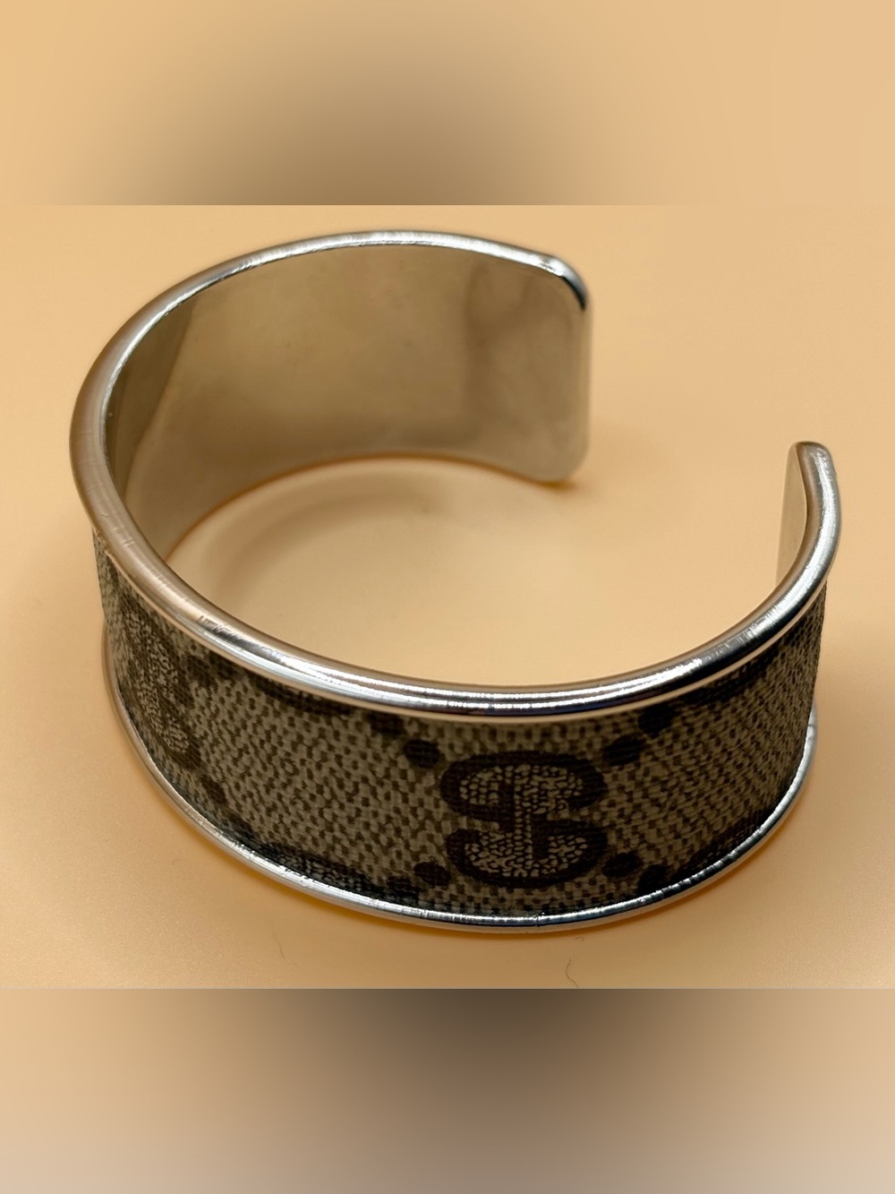 Monogram-Pattern Gray Men's Cuff Bracelet - Picture 2 of 7
